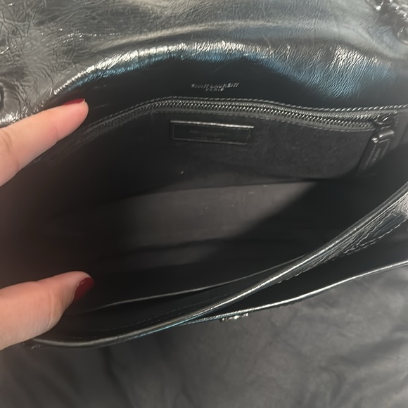 Authentic Saint Laurent Medium Niki bag - Picture 4 of 13
